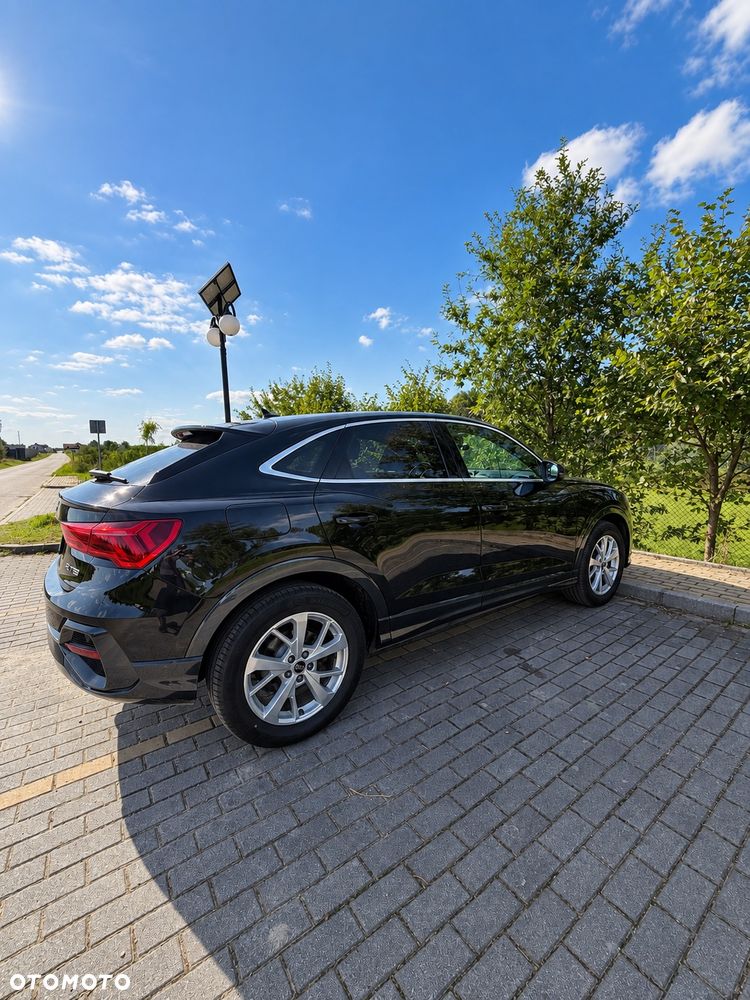 Audi Q3 35 TFSI S tronic - 11