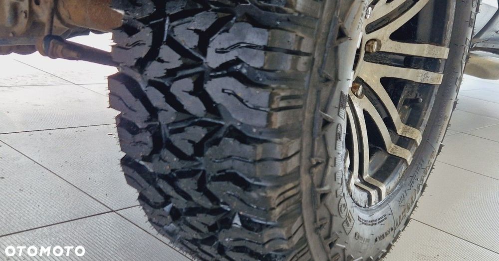 Dodge RAM 5.7 4x4 - 24