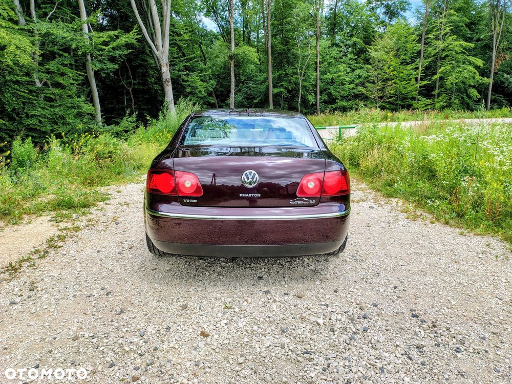 Volkswagen Phaeton - 8