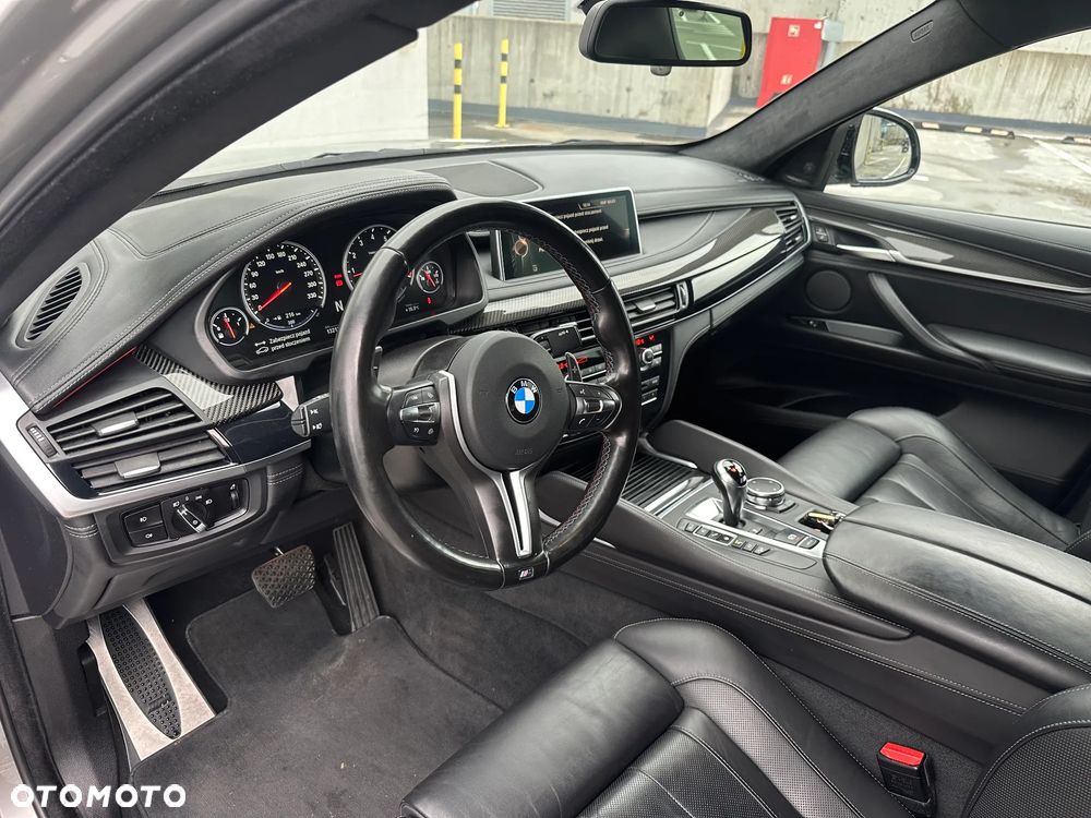 BMW X6M - 17