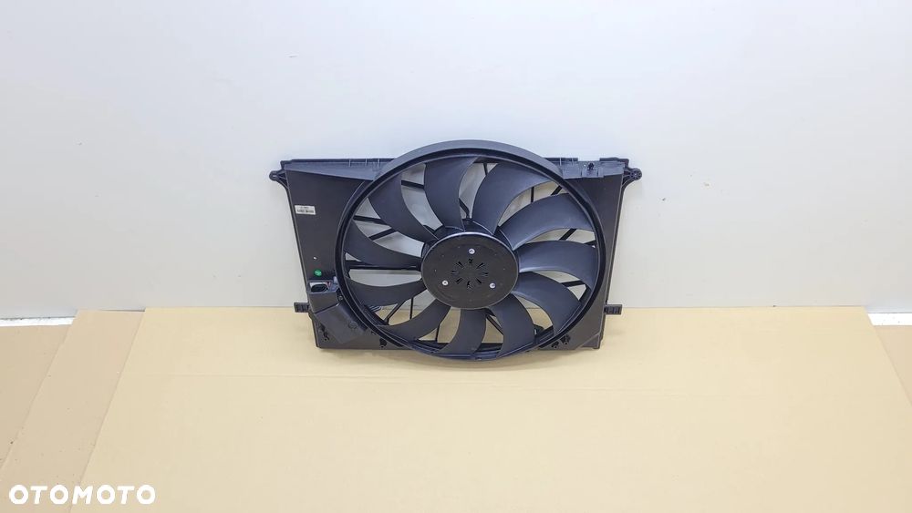 MERCEDES W220 C215 R230 NOWY WENTYLATOR Z OBUDOWĄ WSPORNIKIEM 6.3 AMG 6.5 - 2