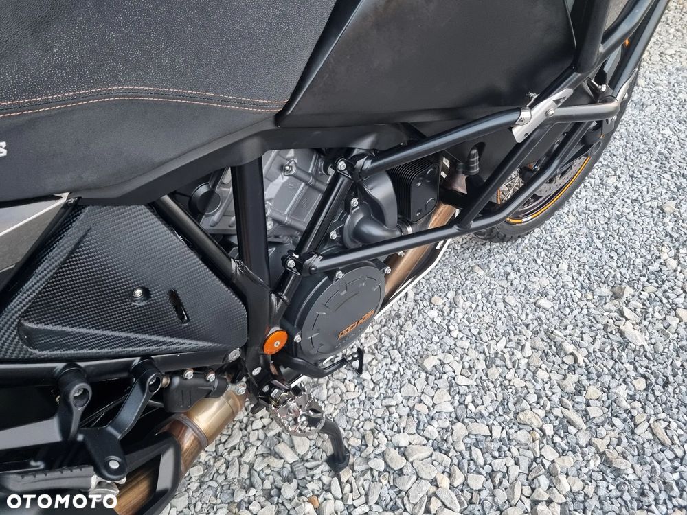 KTM Adventure - 28