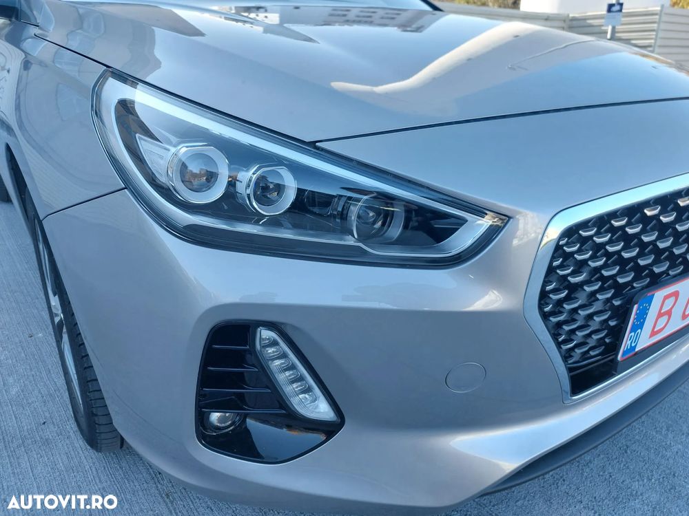 Hyundai i30 Kombi 1.0 T-GDI Premium - 17