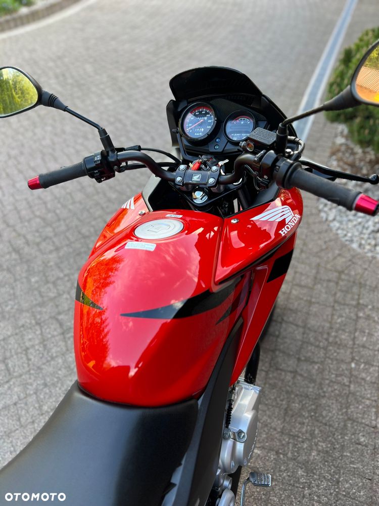 Honda CBF - 23