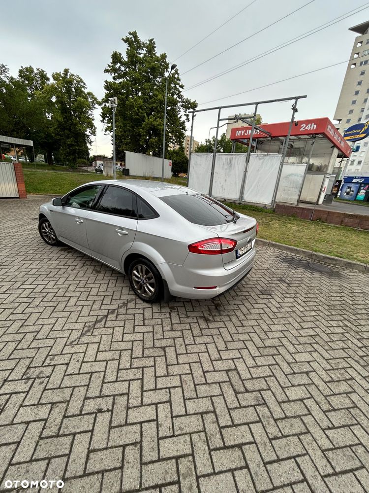 Ford Mondeo 1.6 T Ghia - 5