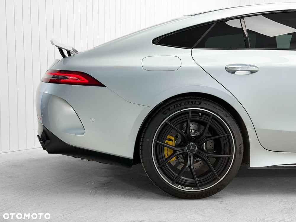 Mercedes-Benz AMG GT 43 4-Matic+ - 18