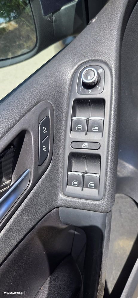 VW Golf 2.0 GTI DSG - 13