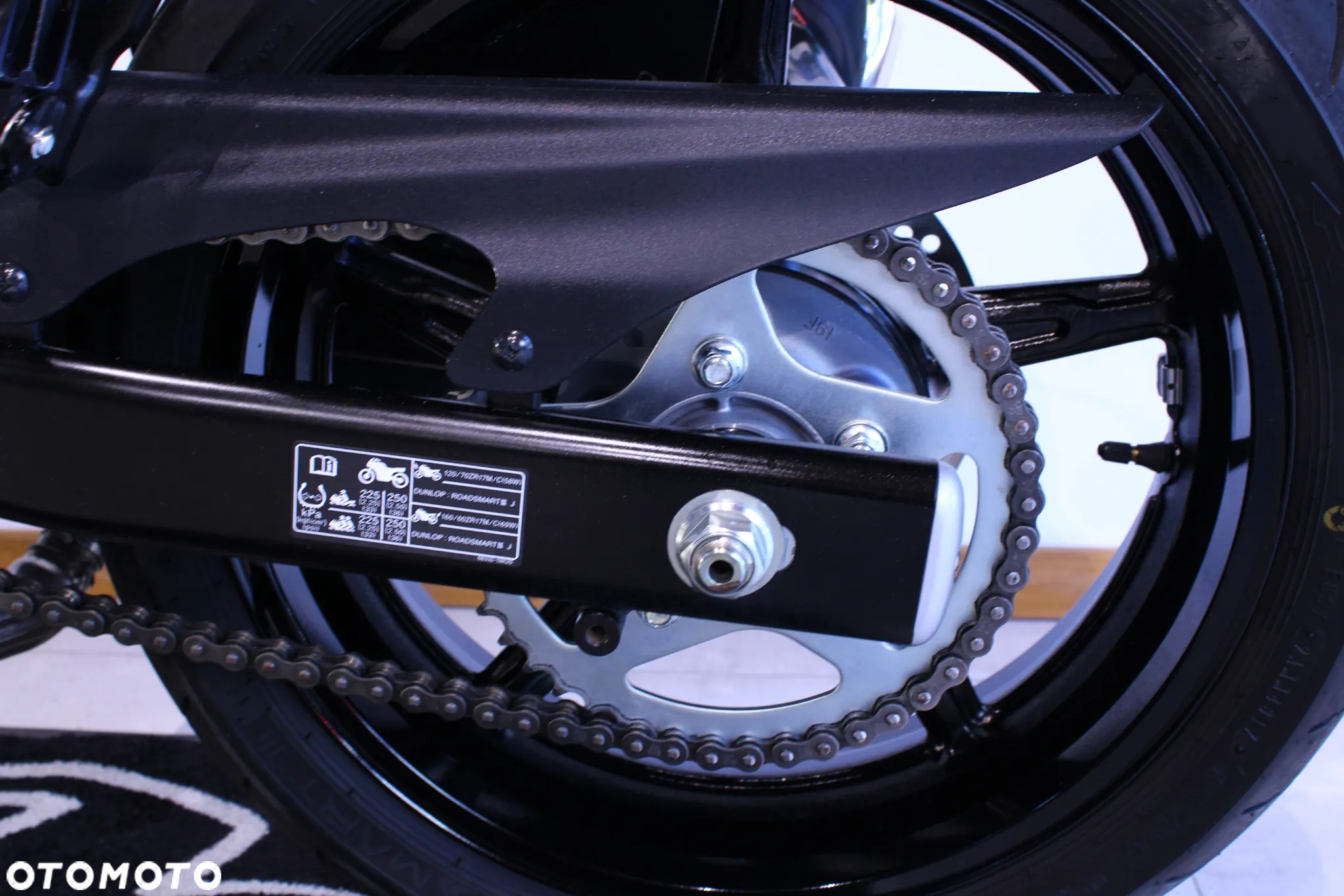 Suzuki SV - 30