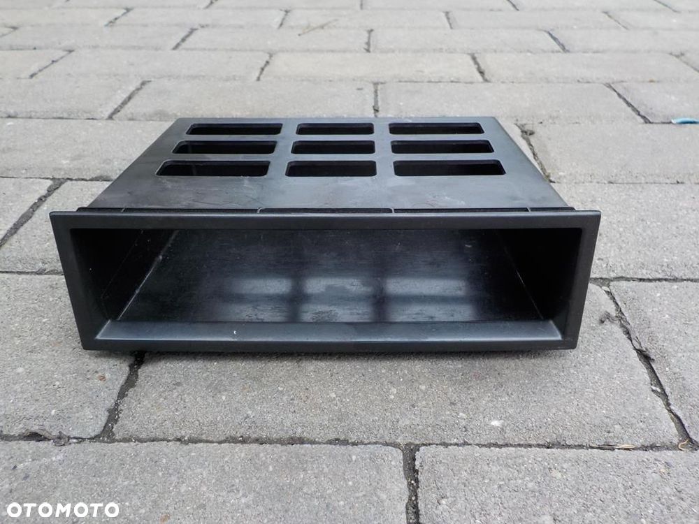 VW T5 KIESZEŃ SCHOWEK DESKI - 1
