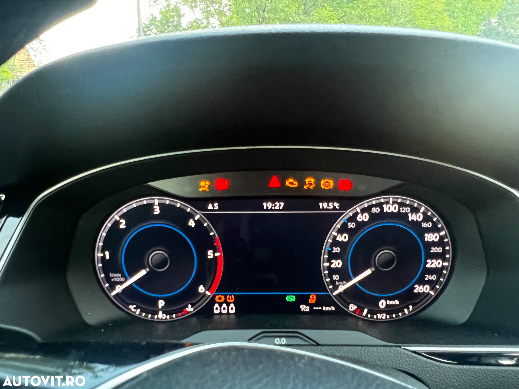 Volkswagen Passat Variant 2.0 TDI DSG Comfortline - 11