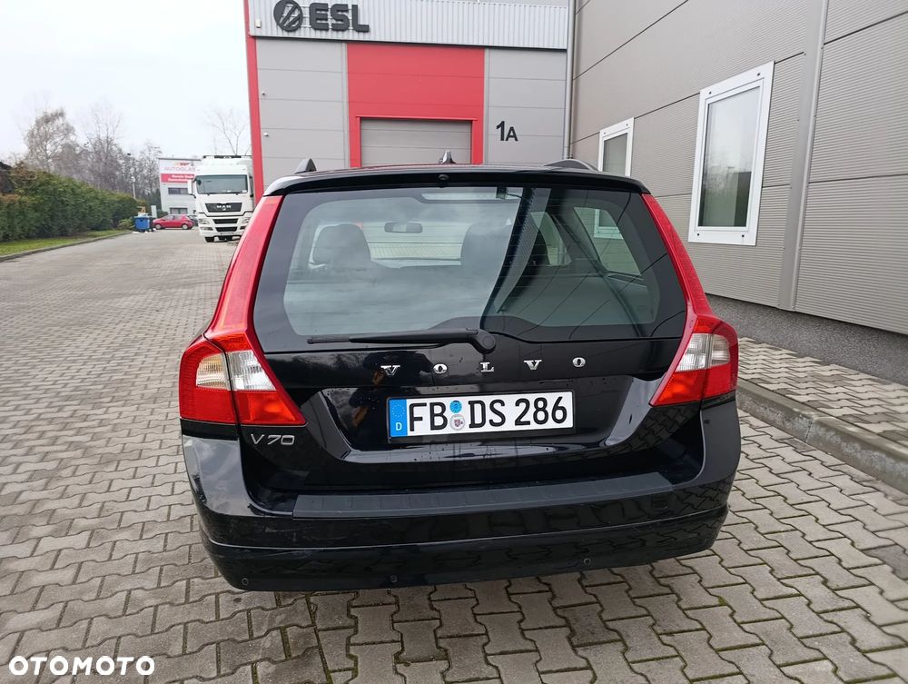 Volvo V70 2.5T Momentum - 14
