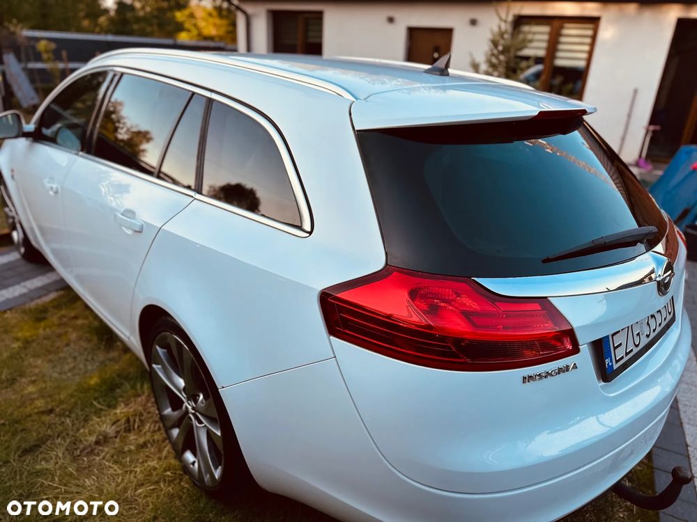 Opel Insignia - 11