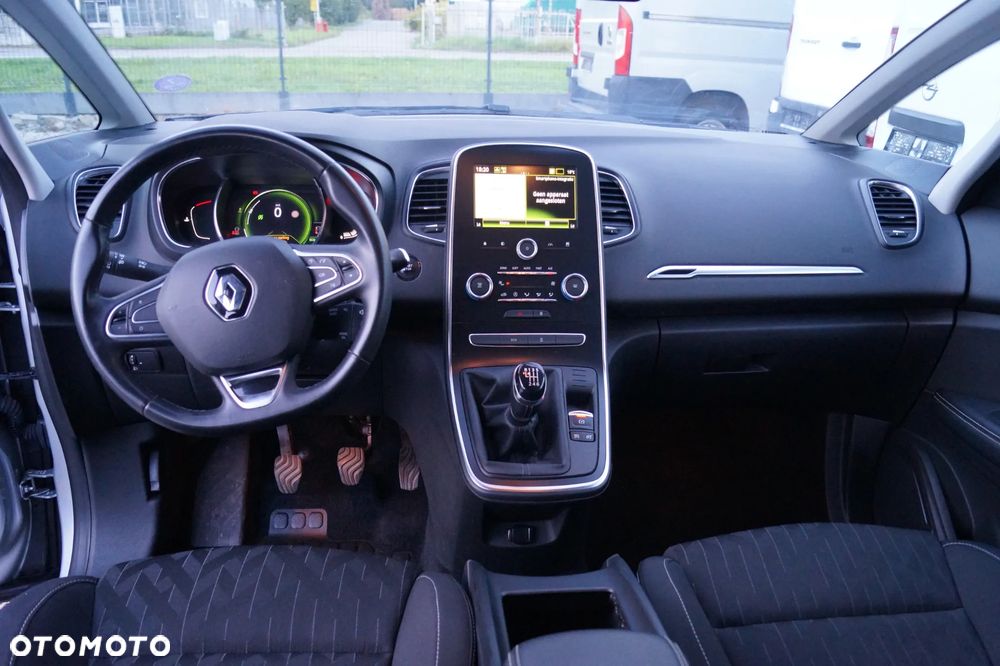 Renault Grand Scenic - 20