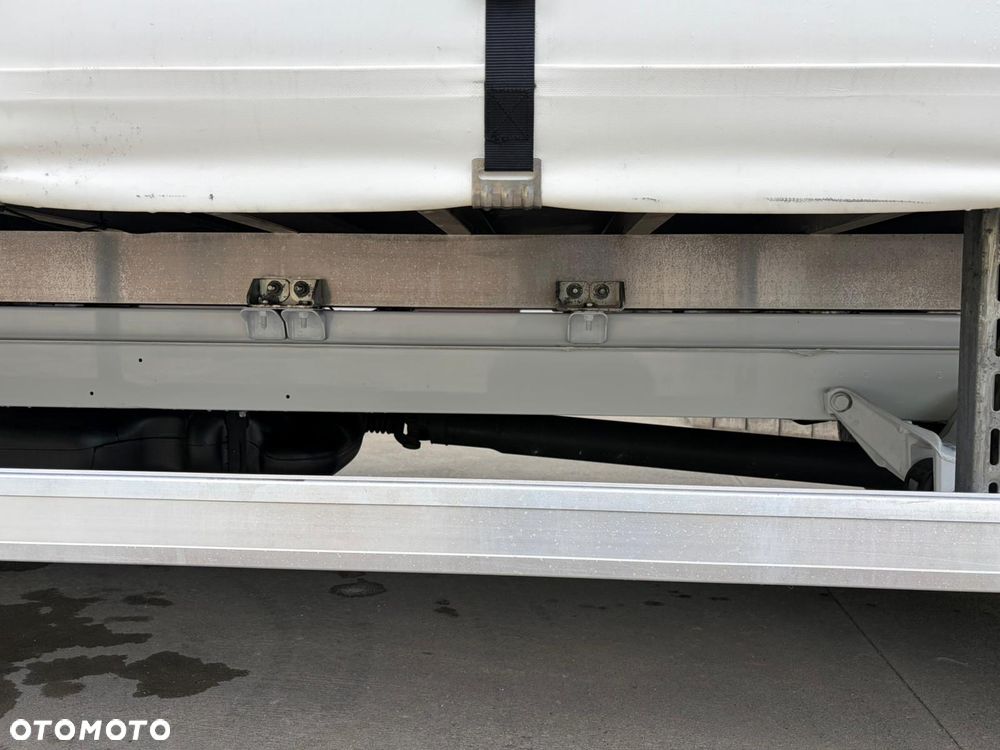 Mercedes-Benz Sprinter 315 Plandeka 8 Palet z odsuwanymi bokami Skrzynia Platforma - 12