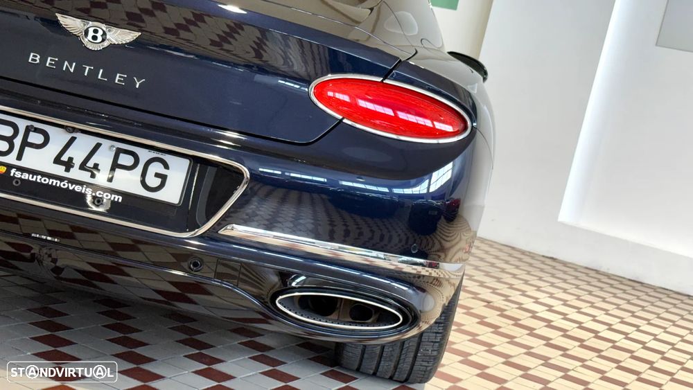 Bentley Continental GT W12 - 13