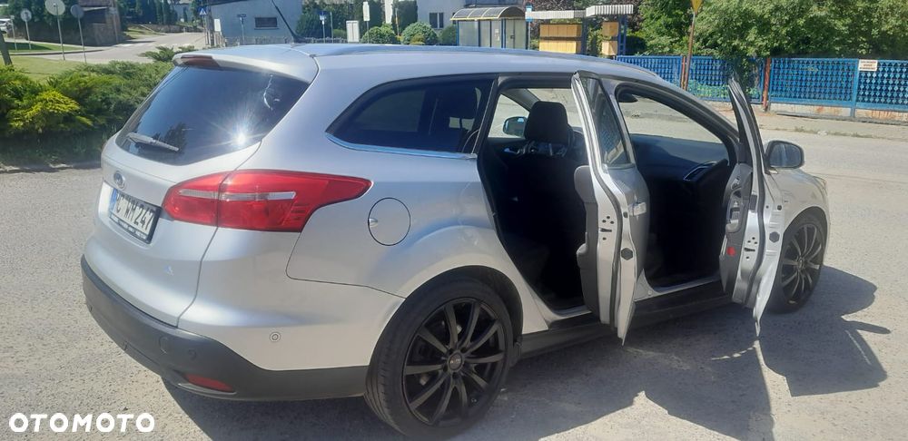 Ford Focus - 14