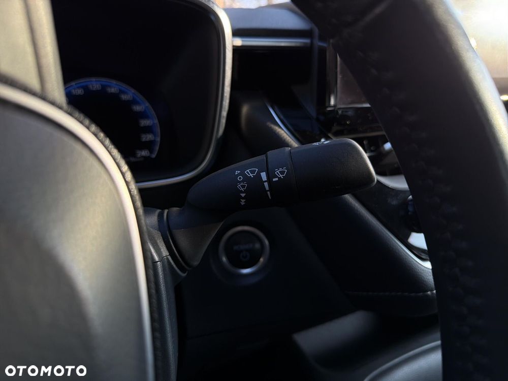 Toyota Corolla 1.8 Hybrid Comfort - 10