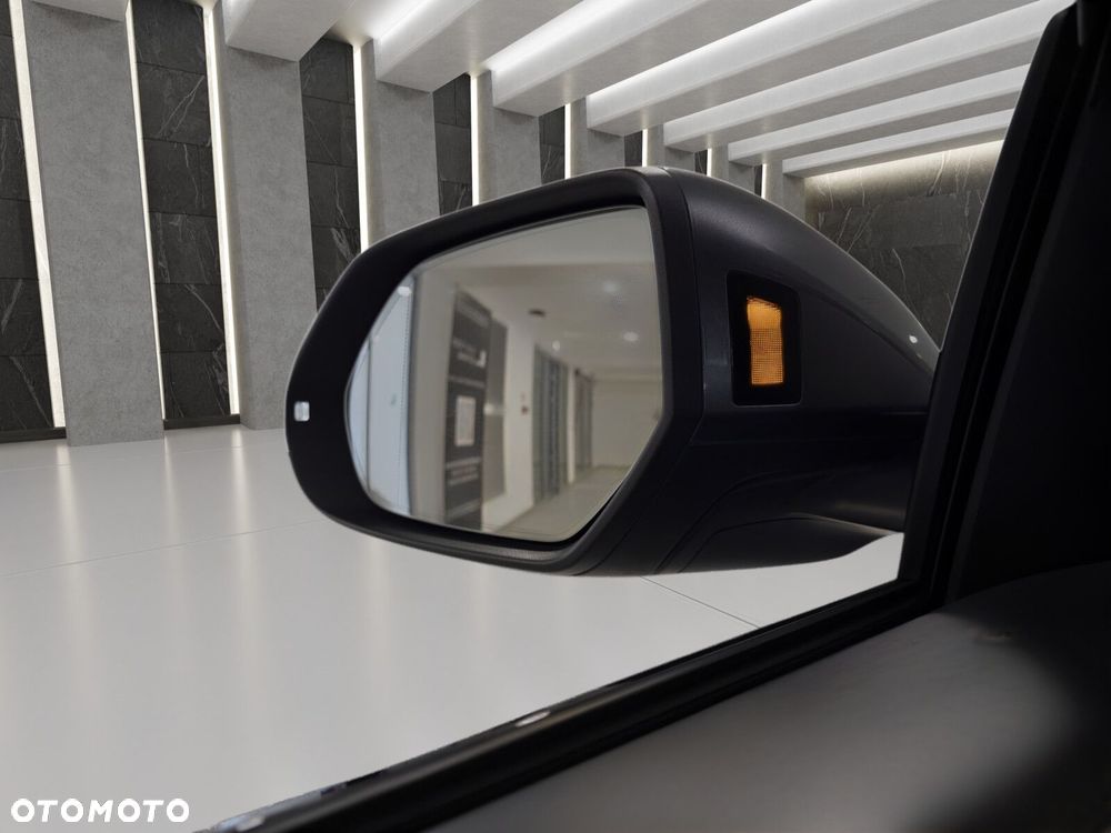 Audi Q8 - 13