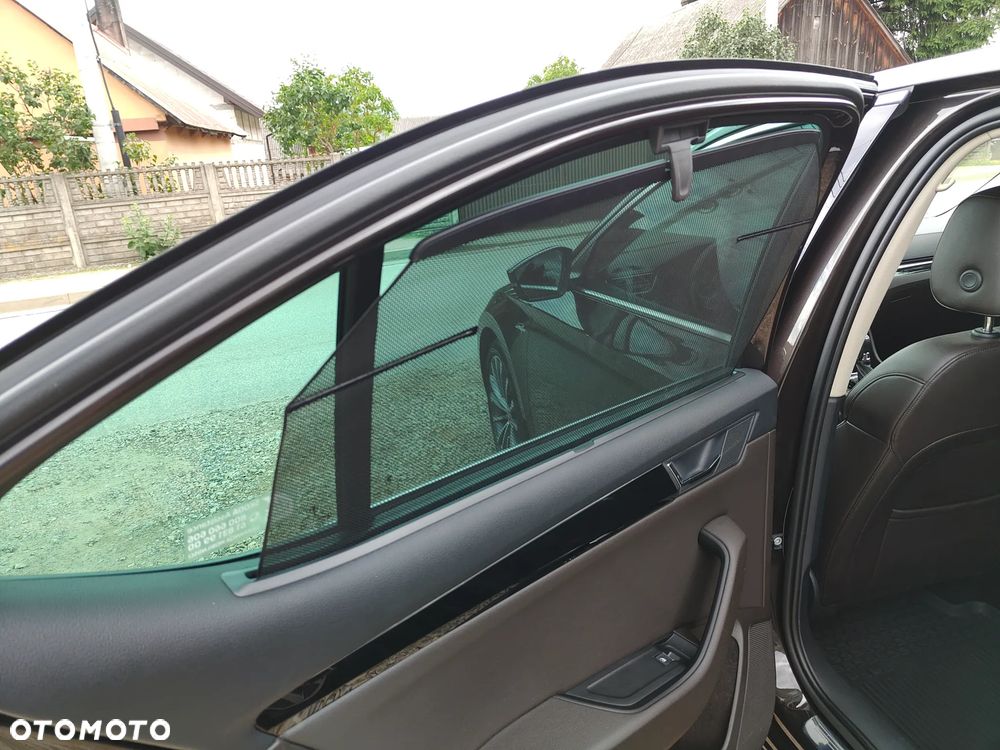 Skoda Superb 2.0 TDI L&K DSG - 16