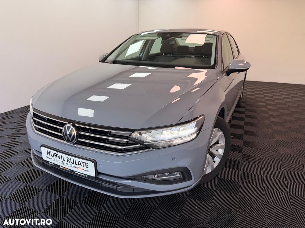 Volkswagen Passat 2.0 TDI DSG Comfortline - 25