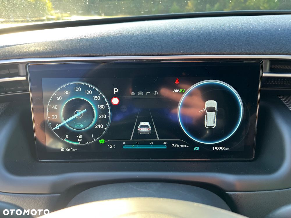 Hyundai Tucson 1.6 T-GDi HEV 2WD Advantage - 13