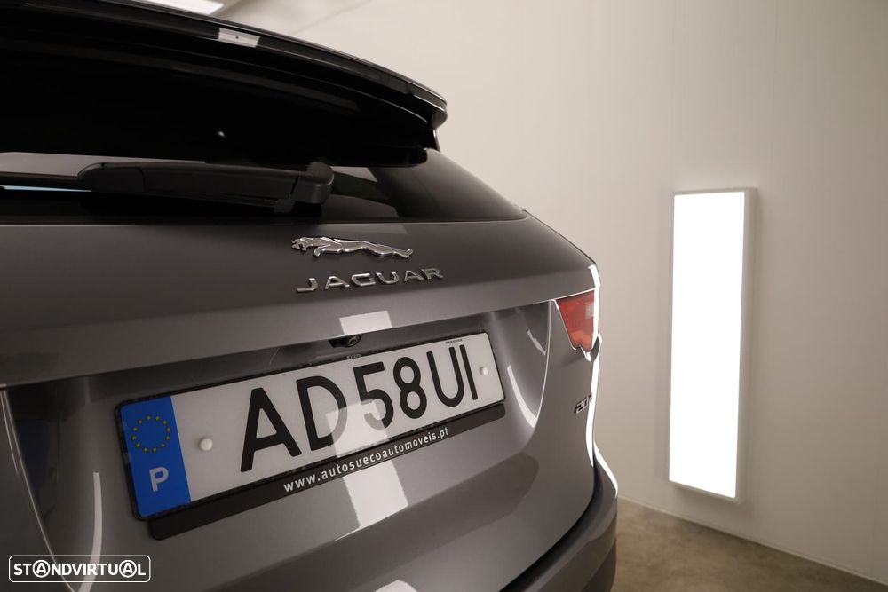 Jaguar F-Pace 2.0 i4D Prestige Aut. - 19