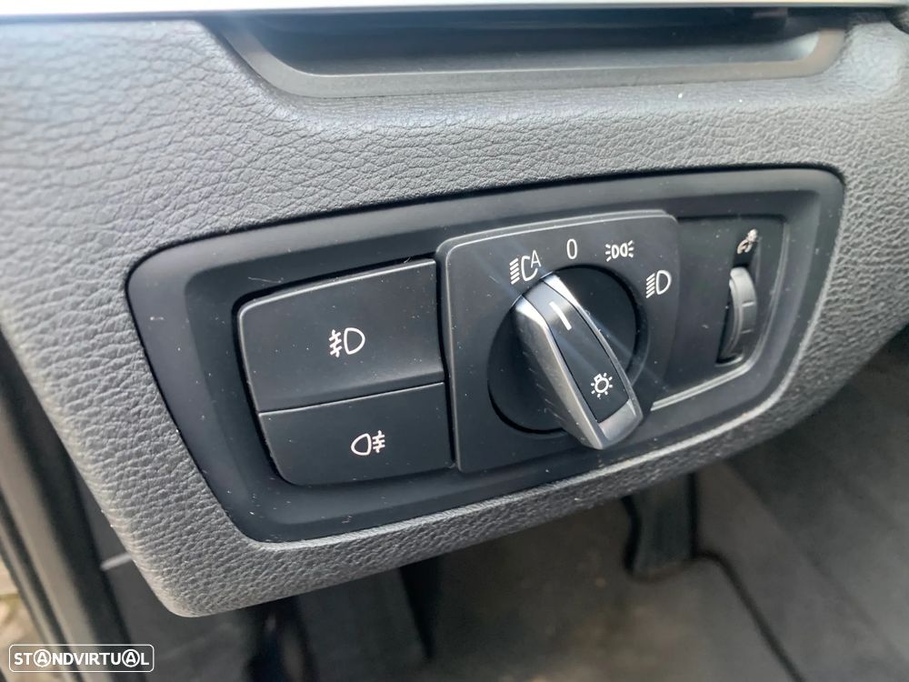 BMW X1 16 d sDrive Auto xLine - 28