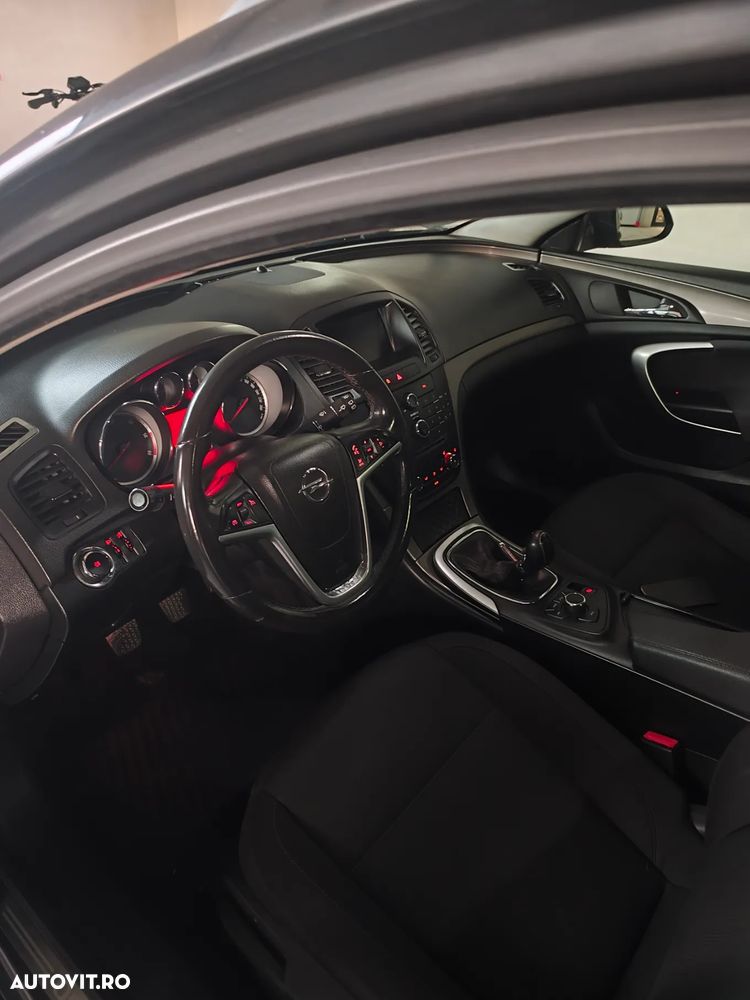 Opel Insignia 2.0 CDTI Sports Tourer - 5