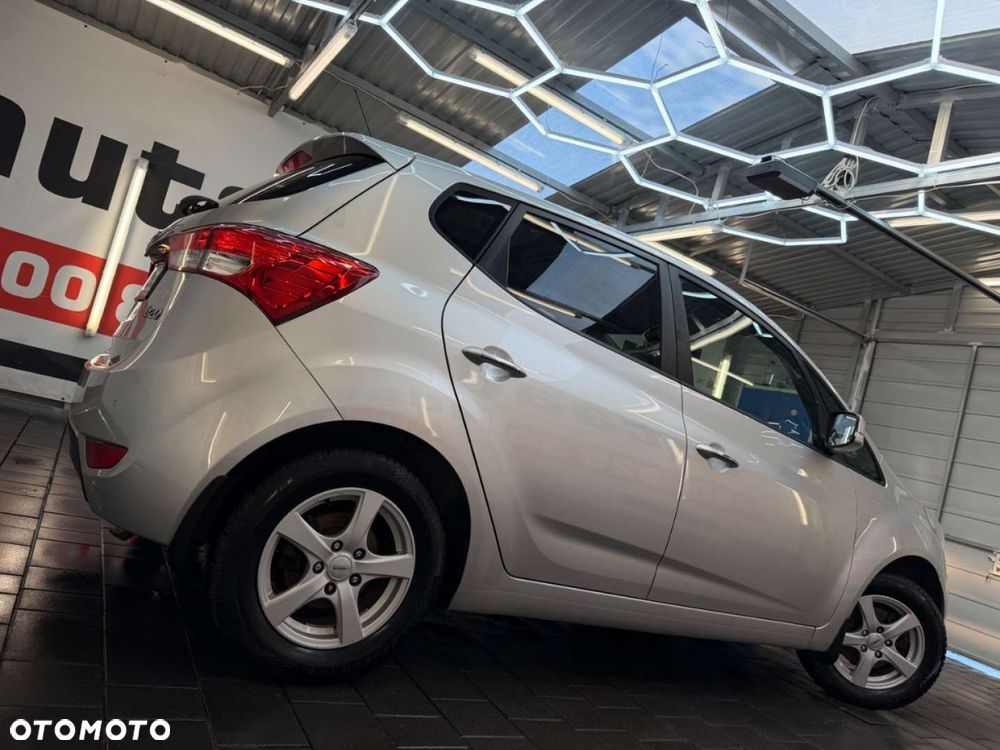 Hyundai ix20 - 15