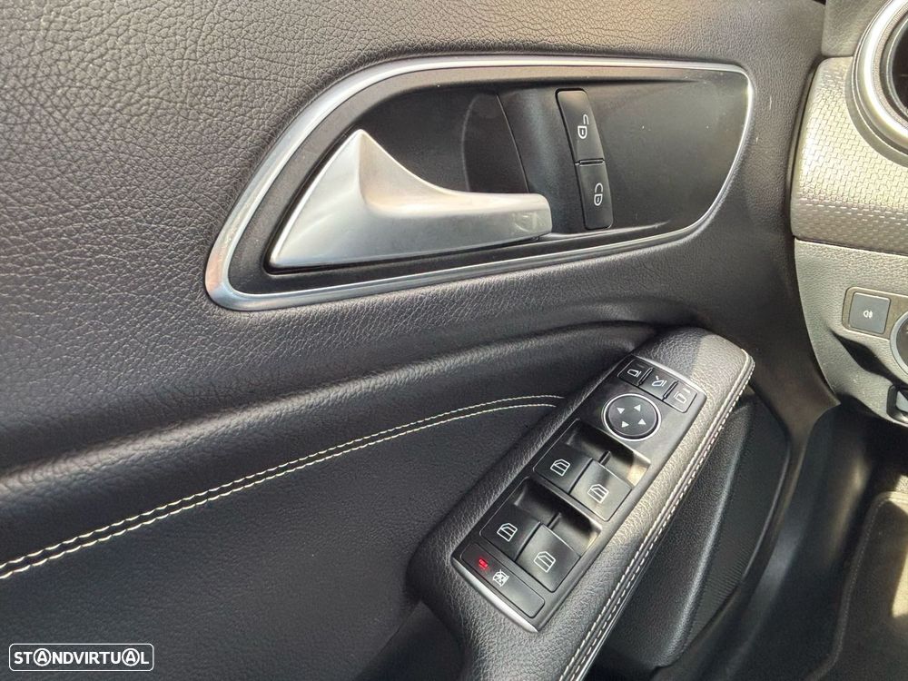 Mercedes-Benz A 180 - 13