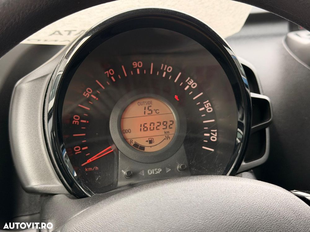 Toyota Aygo 1.0 VVY-I 5 usi X-connect - 26