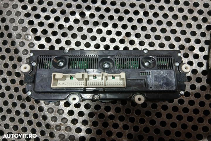 Comanda AC Volkswagen VW Passat B6 [2005 - 2010] wagon 5-usi 1.6 TDI - 3