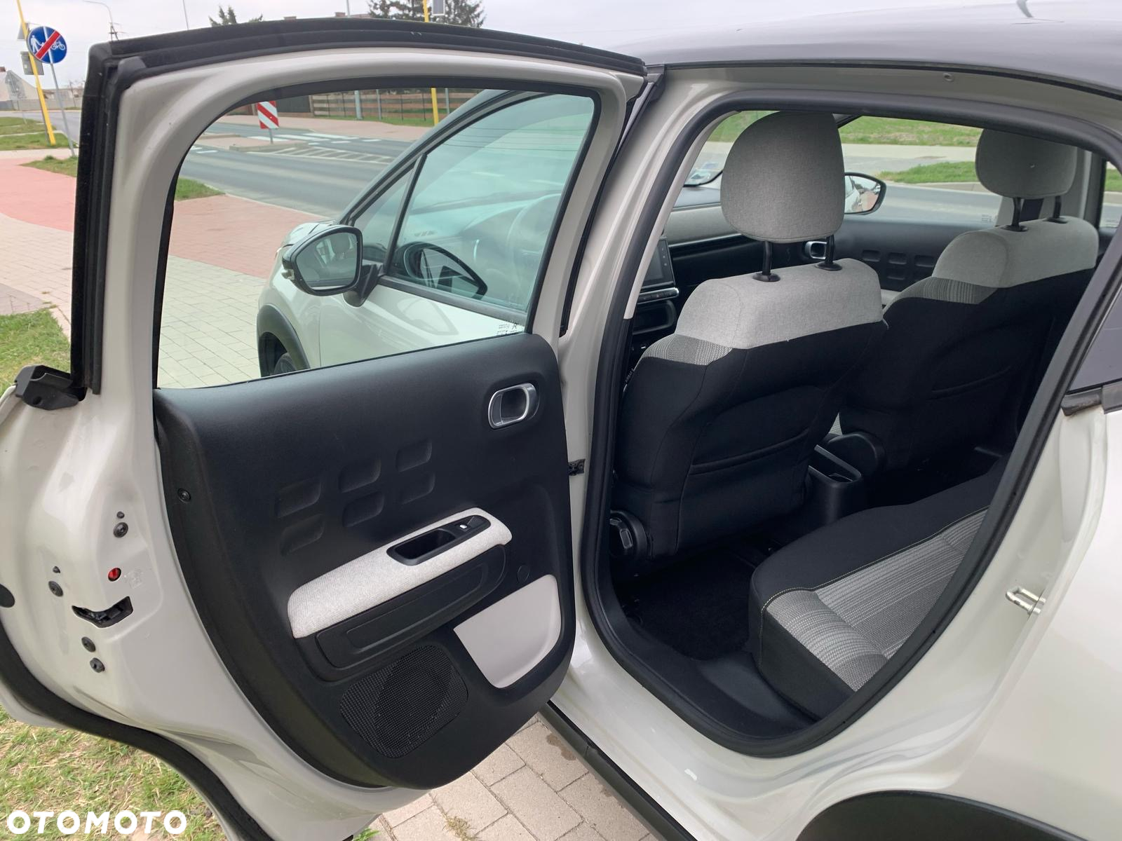 Citroën C3 1.2 PureTech Feel Pack - 22