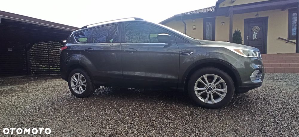 Ford Kuga - 6