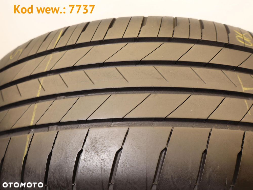 Bridgestone Alenza 001 - 255/45 R20 - 8