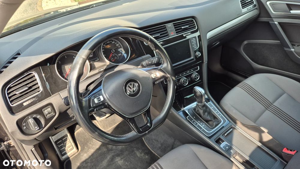 Volkswagen Golf 1.6 TDI BlueMotion Technology DSG Allstar - 13