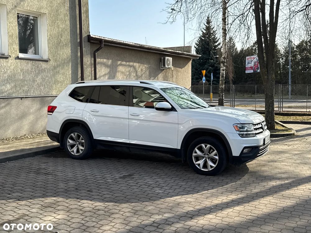 Volkswagen Atlas - 1