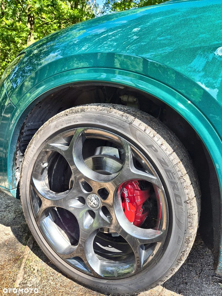 Alfa Romeo Stelvio 2.0 Turbo Tributo Italiano Q4 - 19