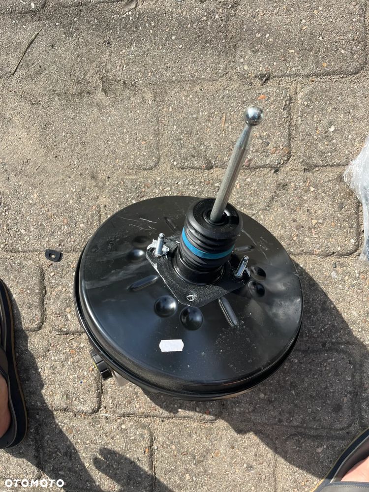 POMPA SERWO HAMULCOWA 5Q1614105DD VW GOLF VII GTI - 2