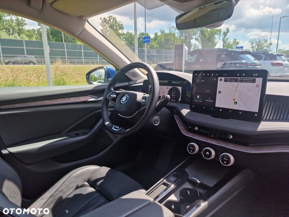Skoda Superb 2.0 TDI SCR 4x4 L&K DSG - 23