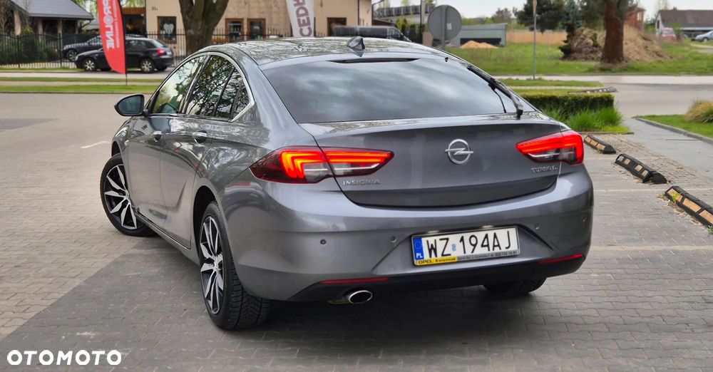 Opel Insignia CT 2.0 CDTI Exclusive S&S - 24