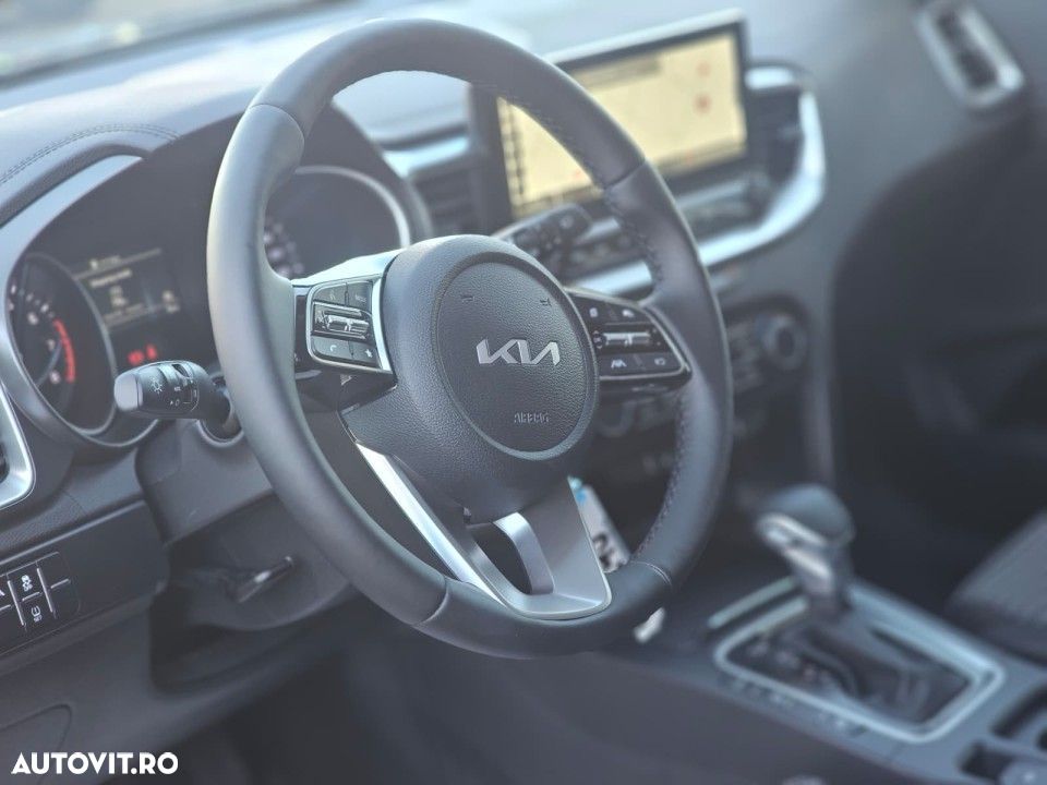 Kia XCeed 1.6 T-GDI 7DCT City - 10