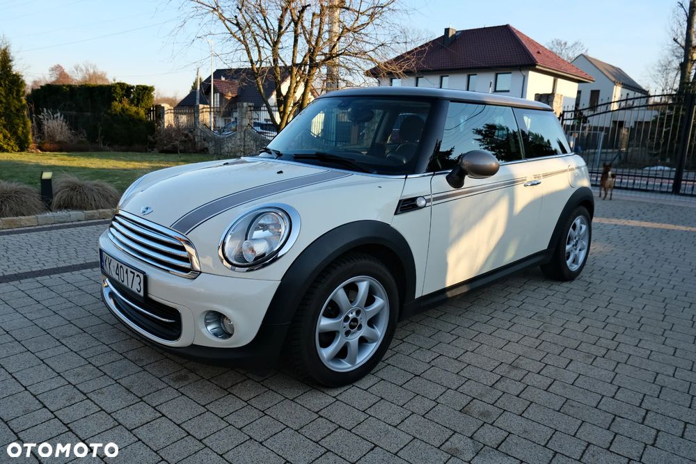 MINI Cooper Standard - 19