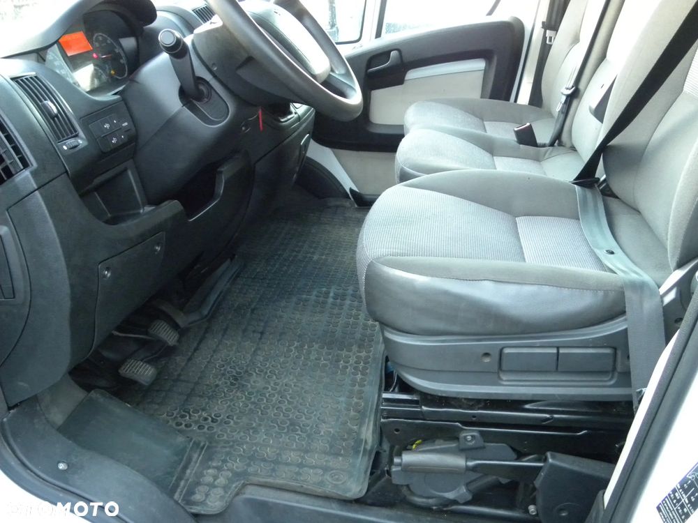 Peugeot Boxer 2,2Hdi - 6