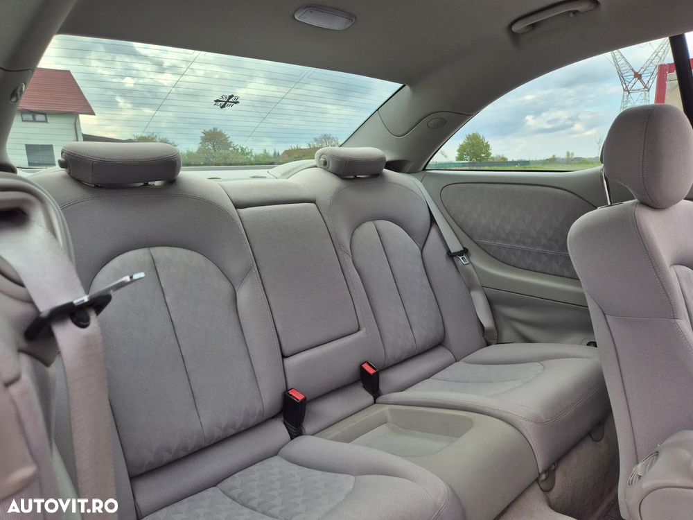 Mercedes-Benz CLK - 9