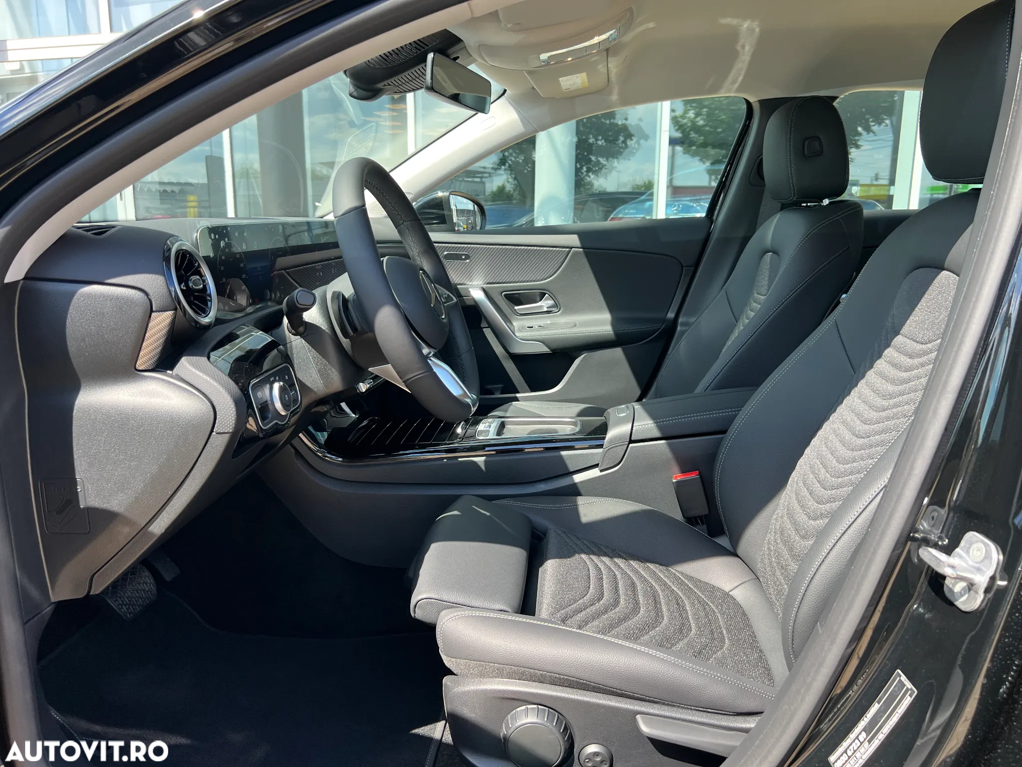 Mercedes-Benz A 180 MHEV 7G-DCT - 12