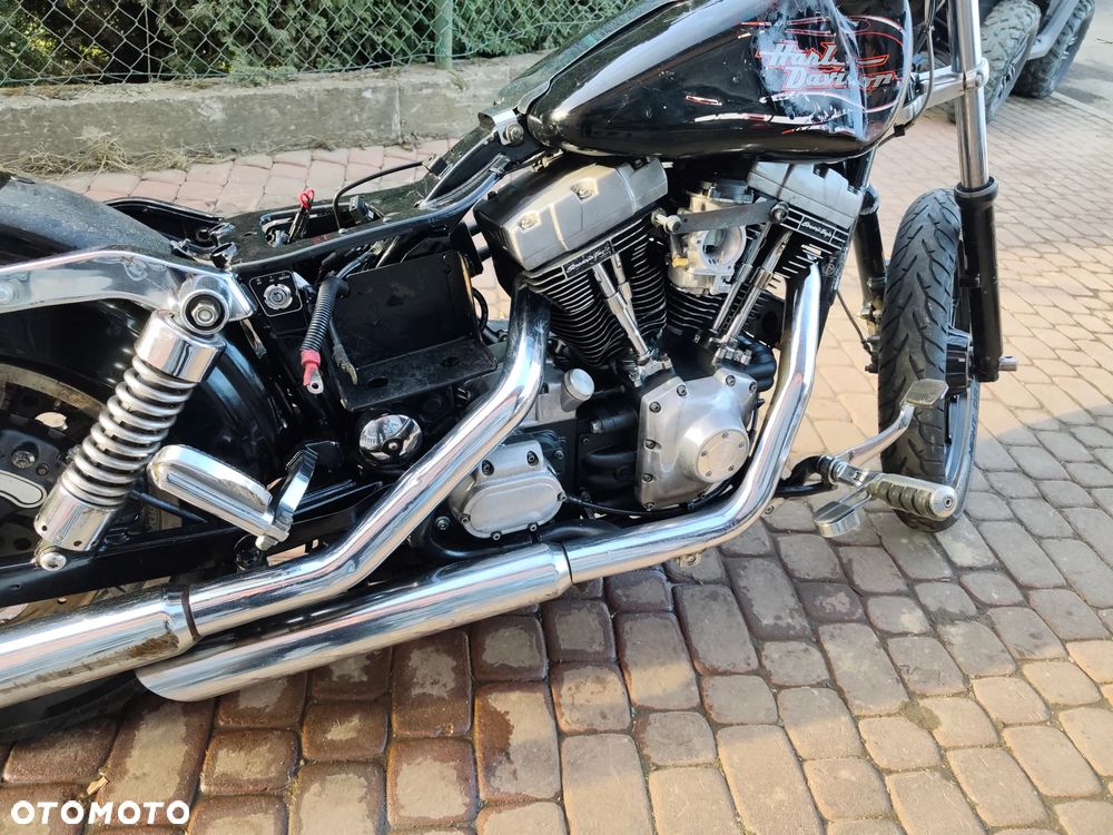 Harley-Davidson Dyna Super Glide - 23