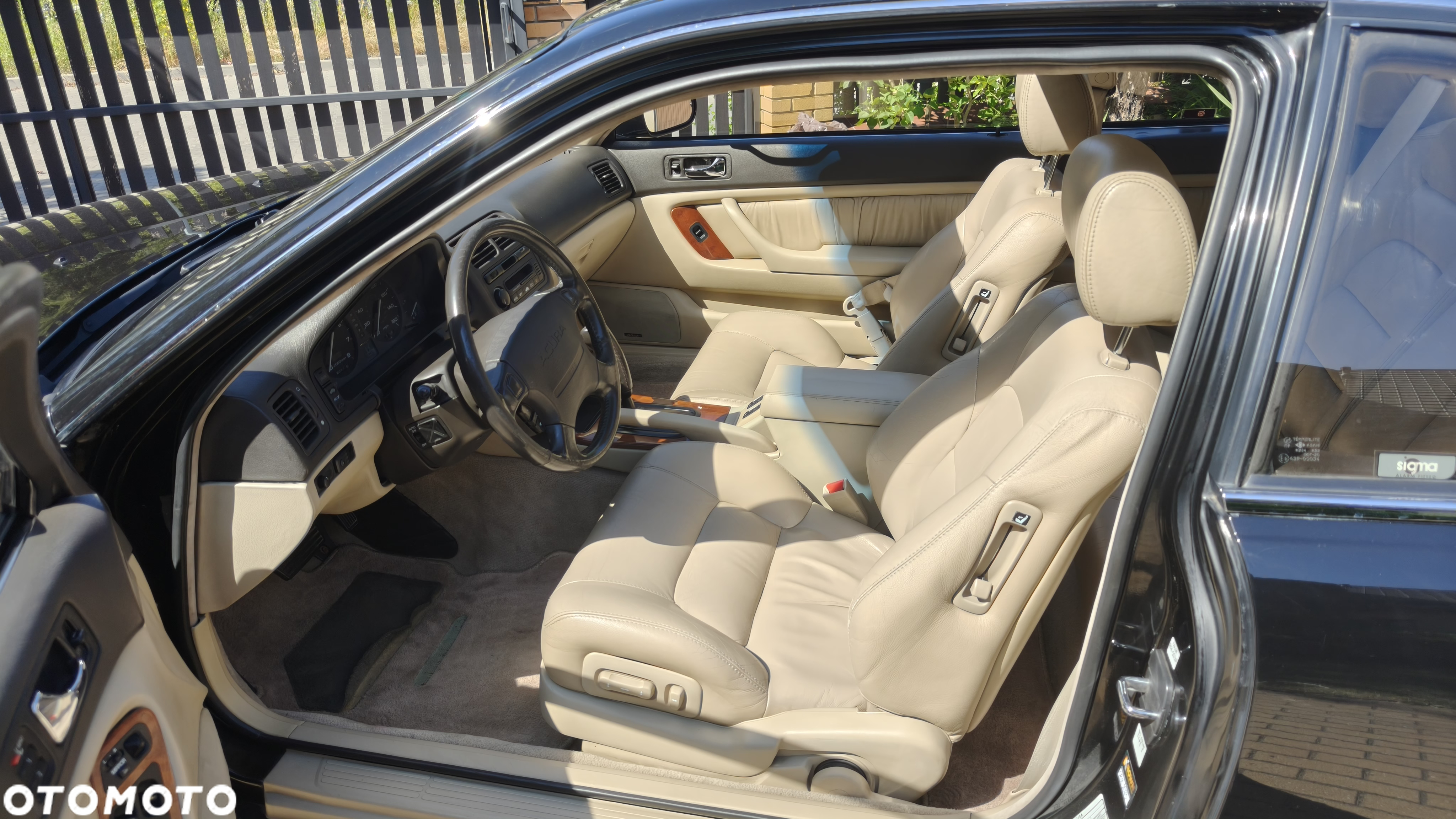 Honda Legend 3.2 - 18