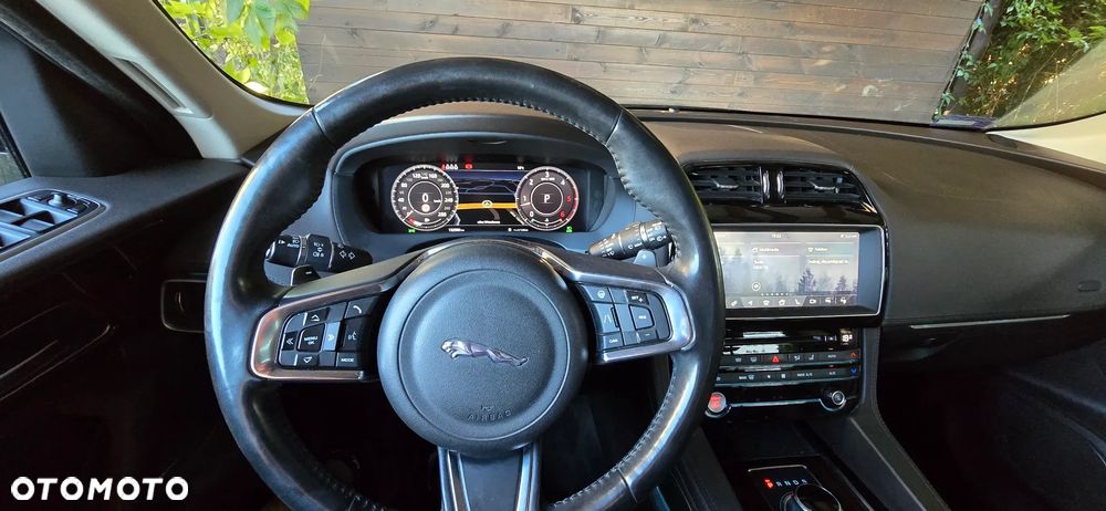 Jaguar F-Pace 3.0 TDV6 AWD Portfolio - 22