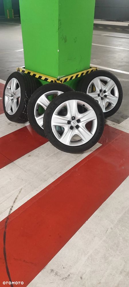 Opel Astra 1.4 Turbo Sport - 23